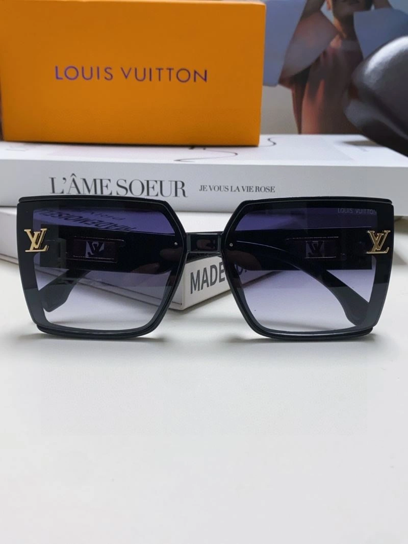 Affordable Louis Vuitton Sunglasses 280821