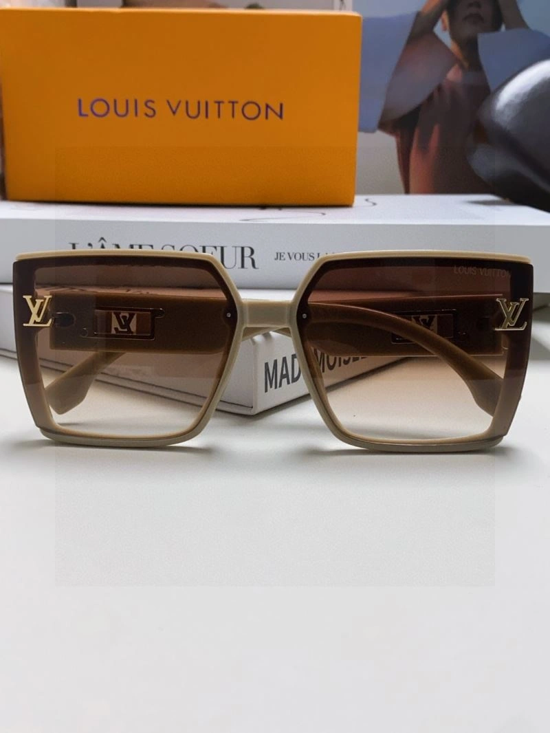 FreshLook Louis Vuitton Sunglasses 280836