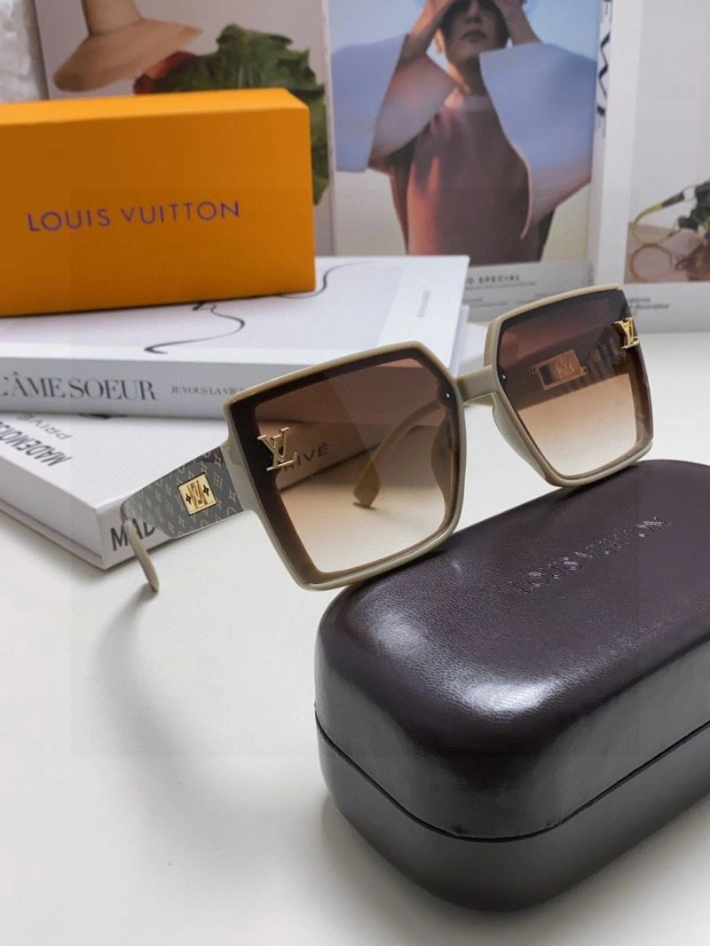 FreshLook Louis Vuitton Sunglasses 280836