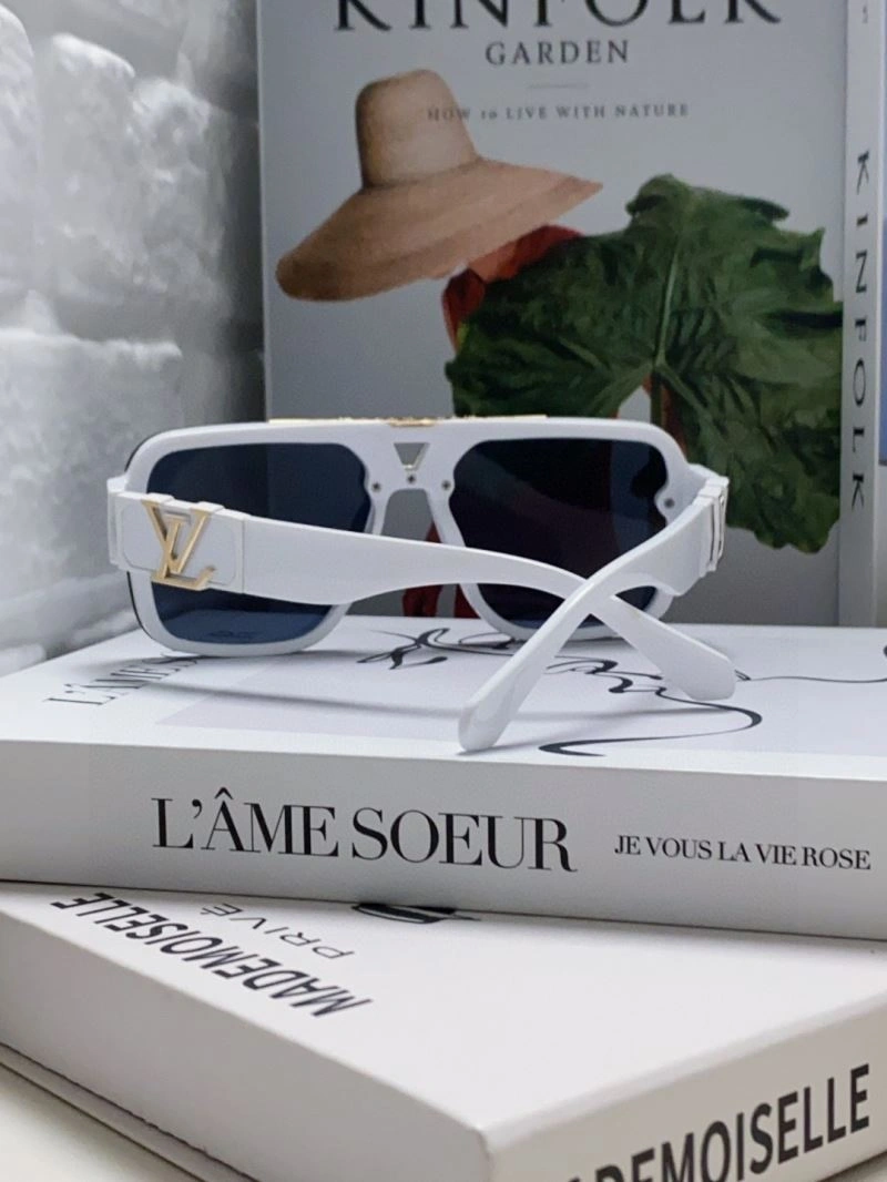 Timeless Louis Vuitton Sunglasses 280829