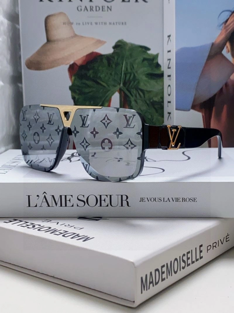 SunProtective Louis Vuitton Sunglasses 280820