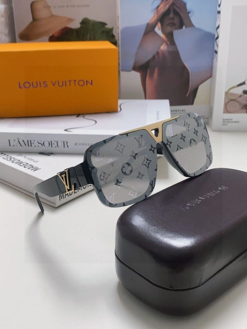 SunProtective Louis Vuitton Sunglasses 280820