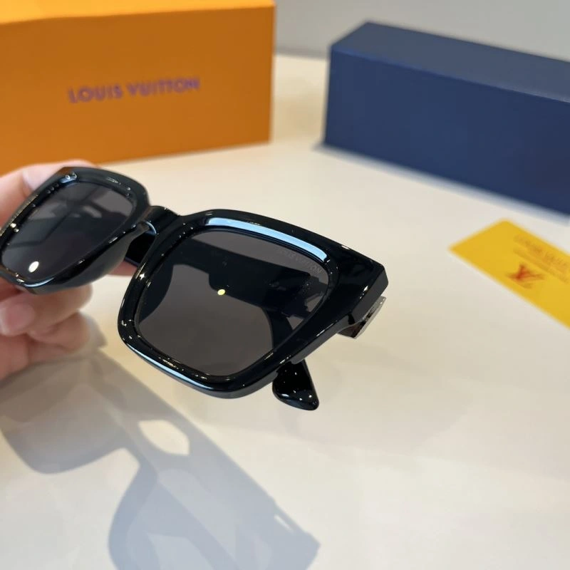 TechFriendly Louis Vuitton Sunglasses 280831