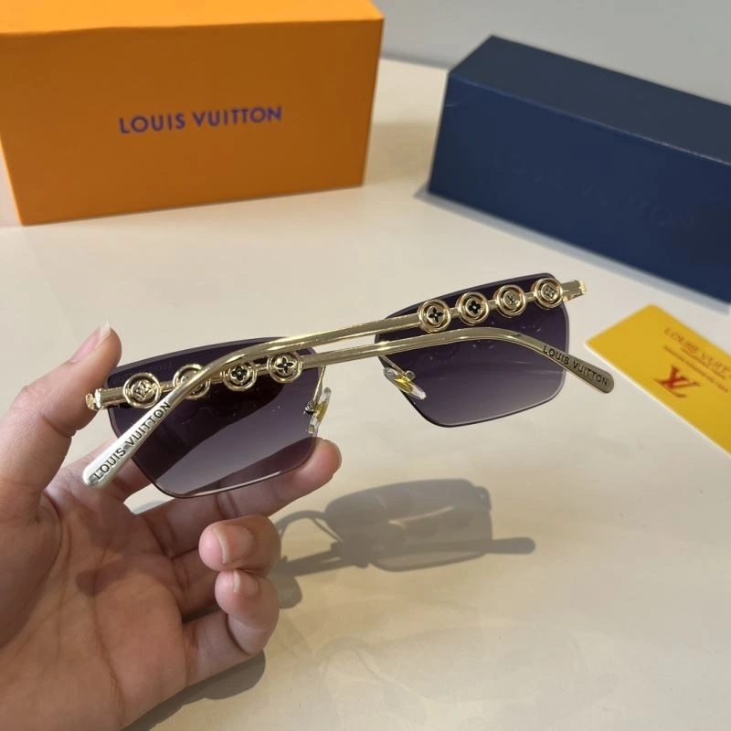 Versatile Louis Vuitton Sunglasses 280810