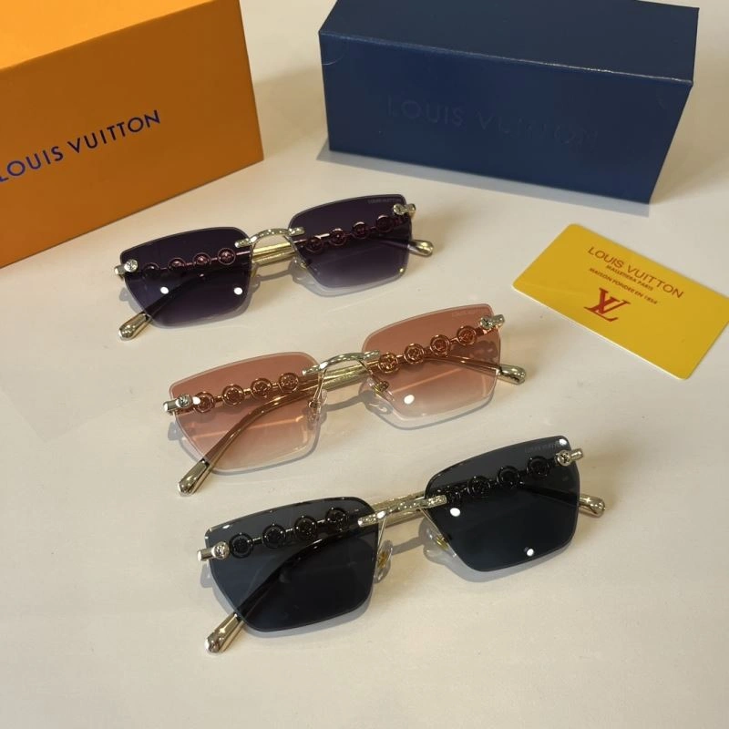Louis Vuitton Sunglasses Casual 280808