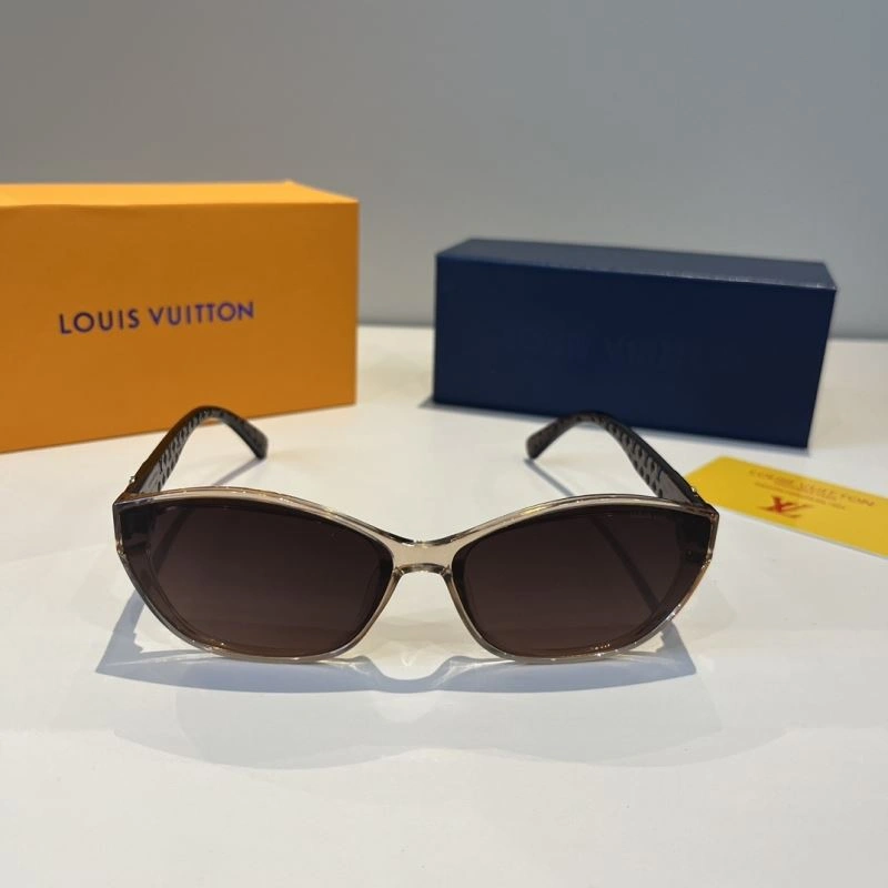 Louis Vuitton Sunglasses Cozy 280811