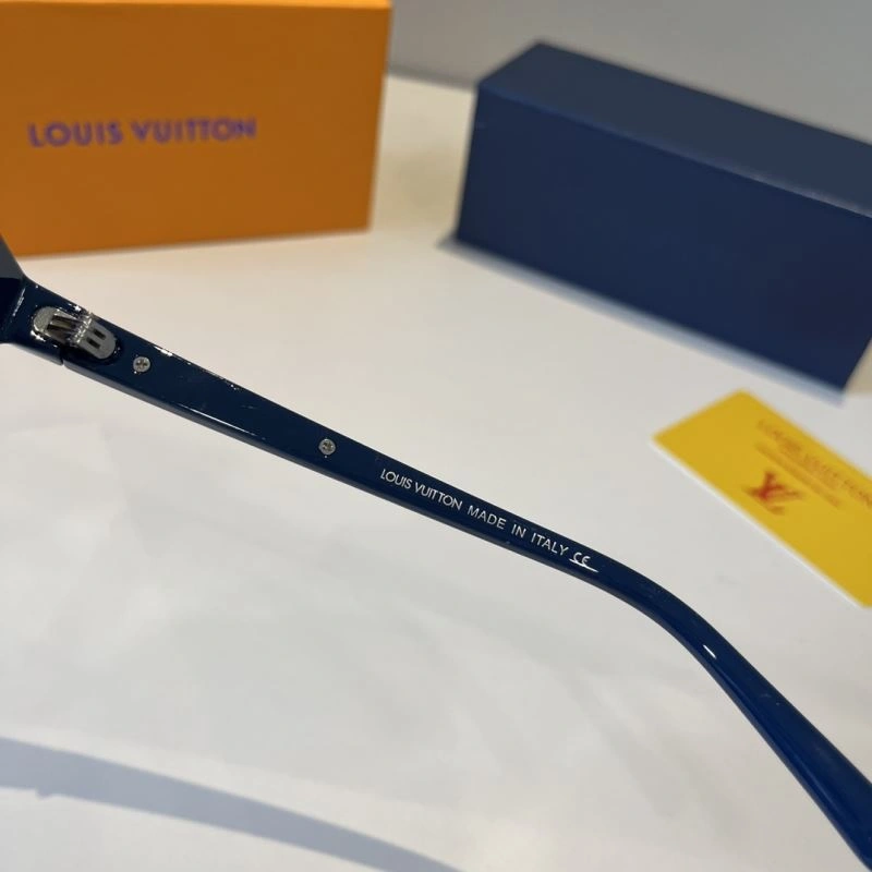 Louis Vuitton Sunglasses WellDesigned 280801