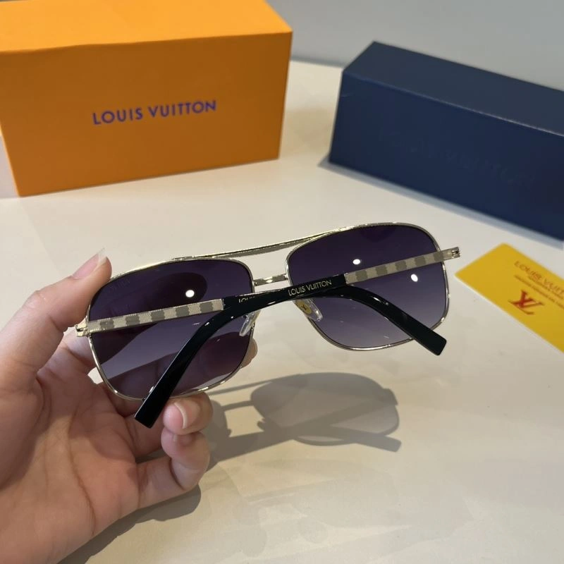 Packable Louis Vuitton Sunglasses 280778