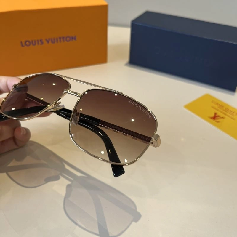 Louis Vuitton Sunglasses Bold 280773