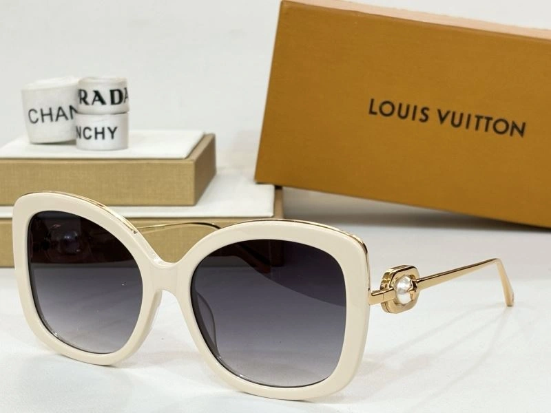 Louis Vuitton Sunglasses ZipUp 281223