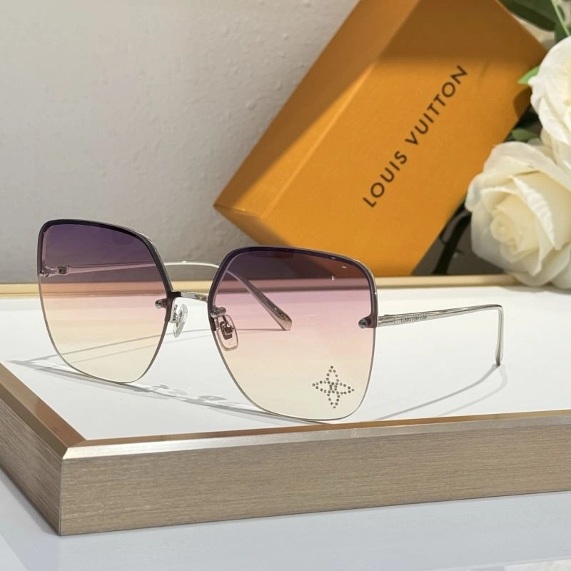 Louis Vuitton Sunglasses Practical 281220