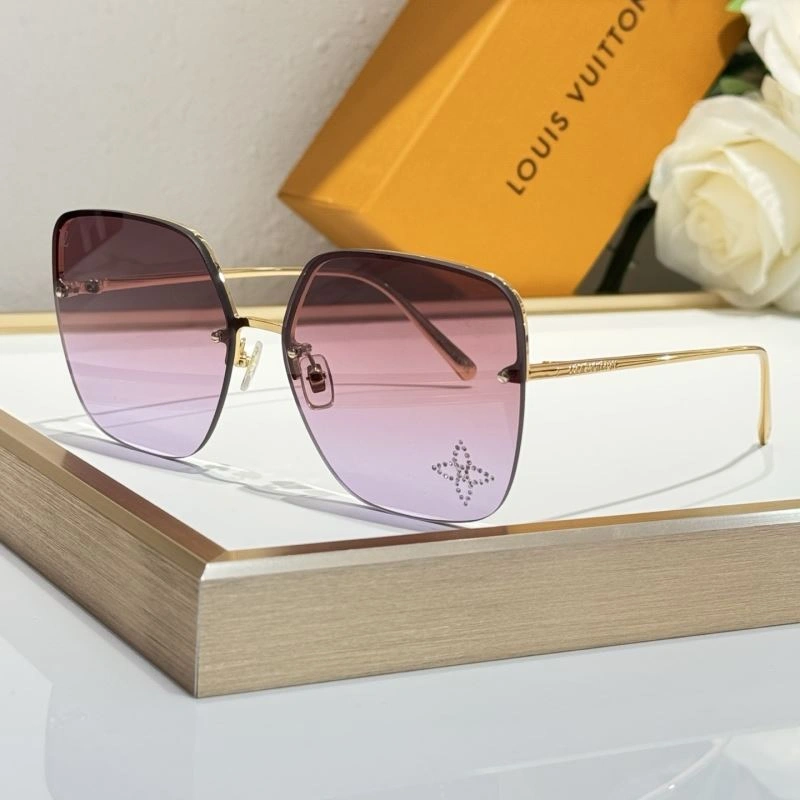 Louis Vuitton Sunglasses Practical 281220