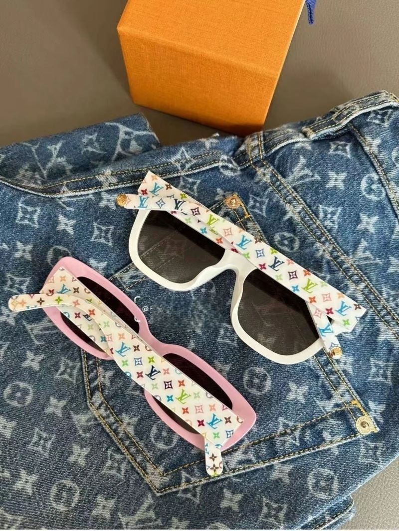AllSeason Louis Vuitton Sunglasses 281216