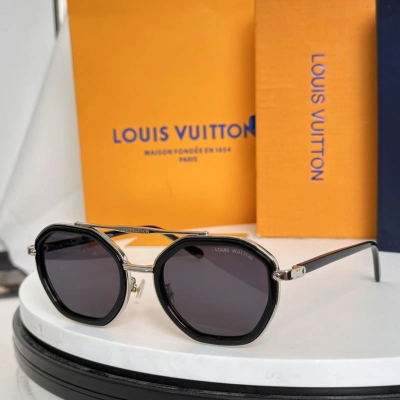 Functional Louis Vuitton Sunglasses 281214