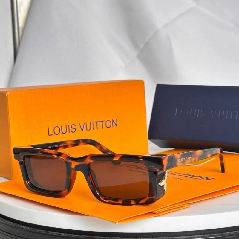 Vibrant Louis Vuitton Sunglasses 281215