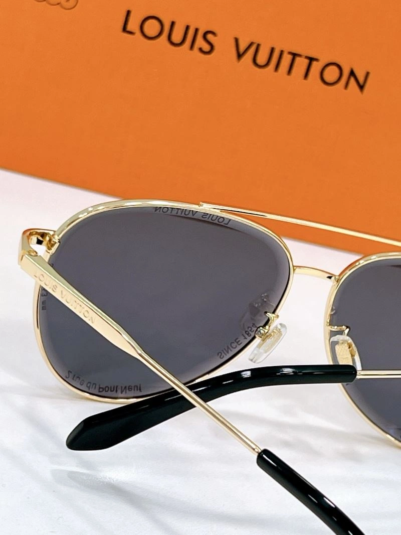 Louis Vuitton Sunglasses Colorful 281199