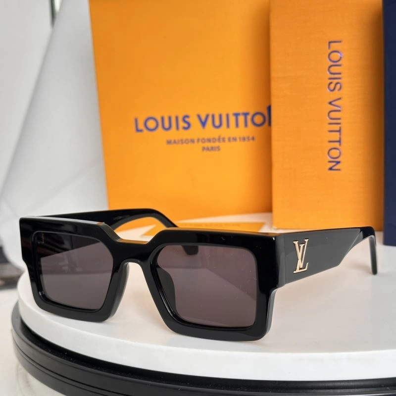 Louis Vuitton Sunglasses Bright 281196