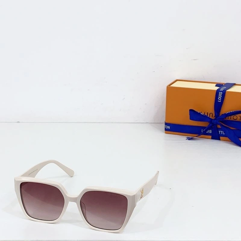 Louis Vuitton Sunglasses Bold 281200