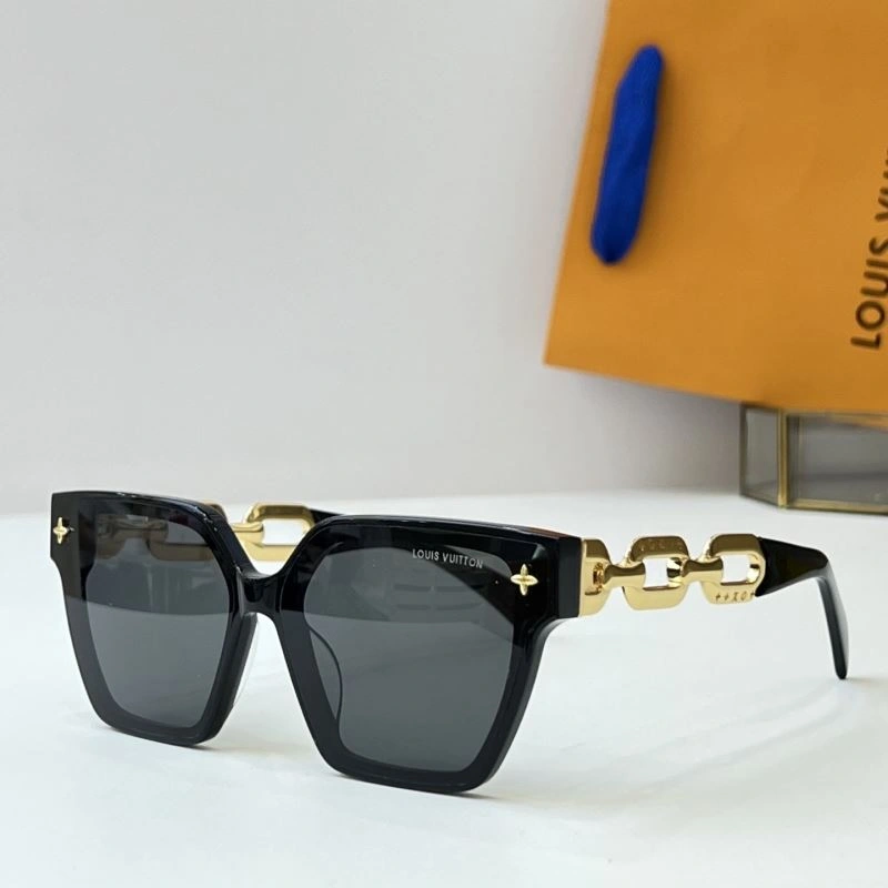Louis Vuitton Sunglasses MultiPurpose 281198