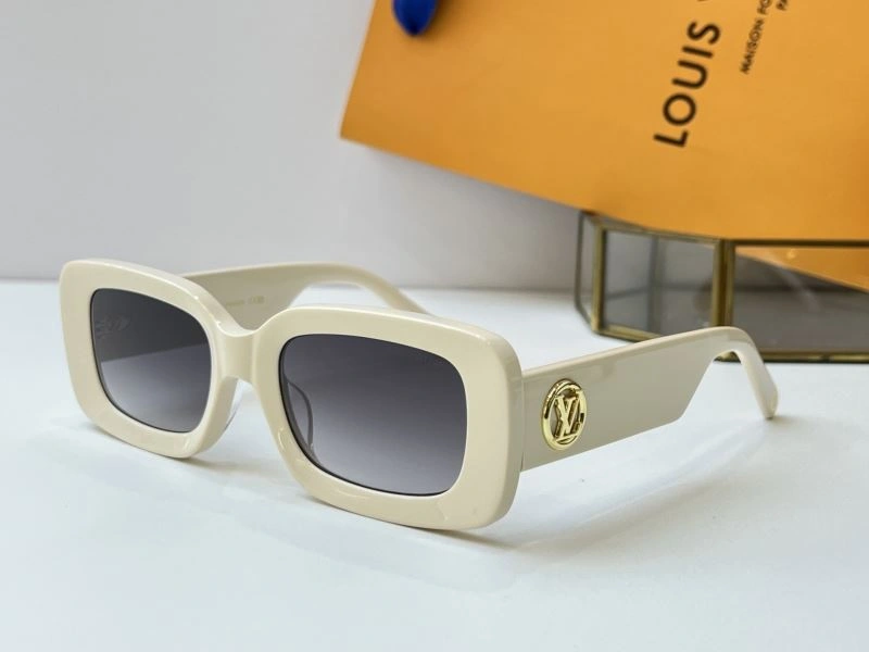 FashionForward Louis Vuitton Sunglasses 281194