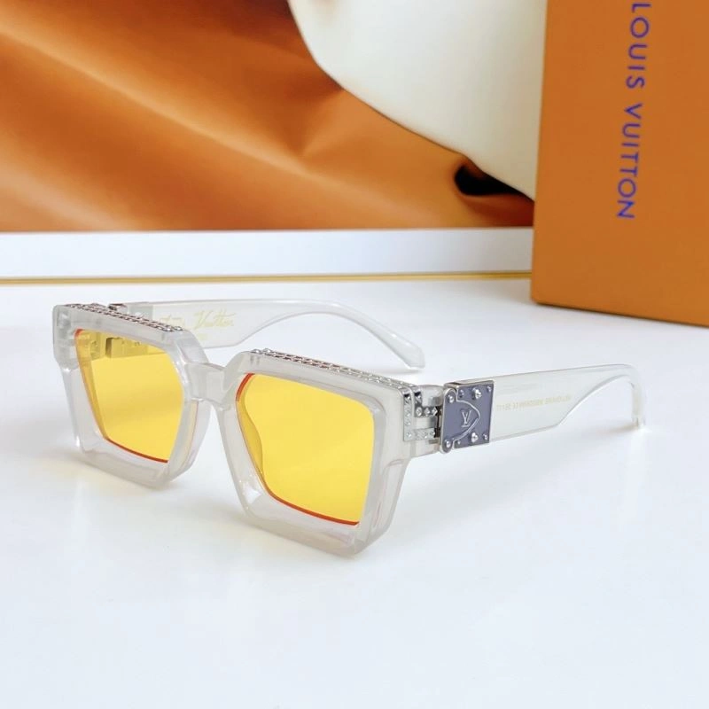 Louis Vuitton Sunglasses ModernLook 281212