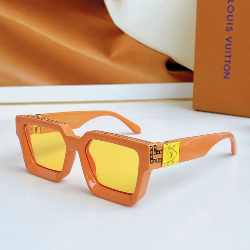 Louis Vuitton Sunglasses ModernLook 281212