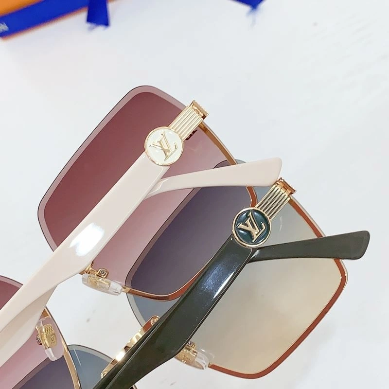 Casual Louis Vuitton Sunglasses 281197