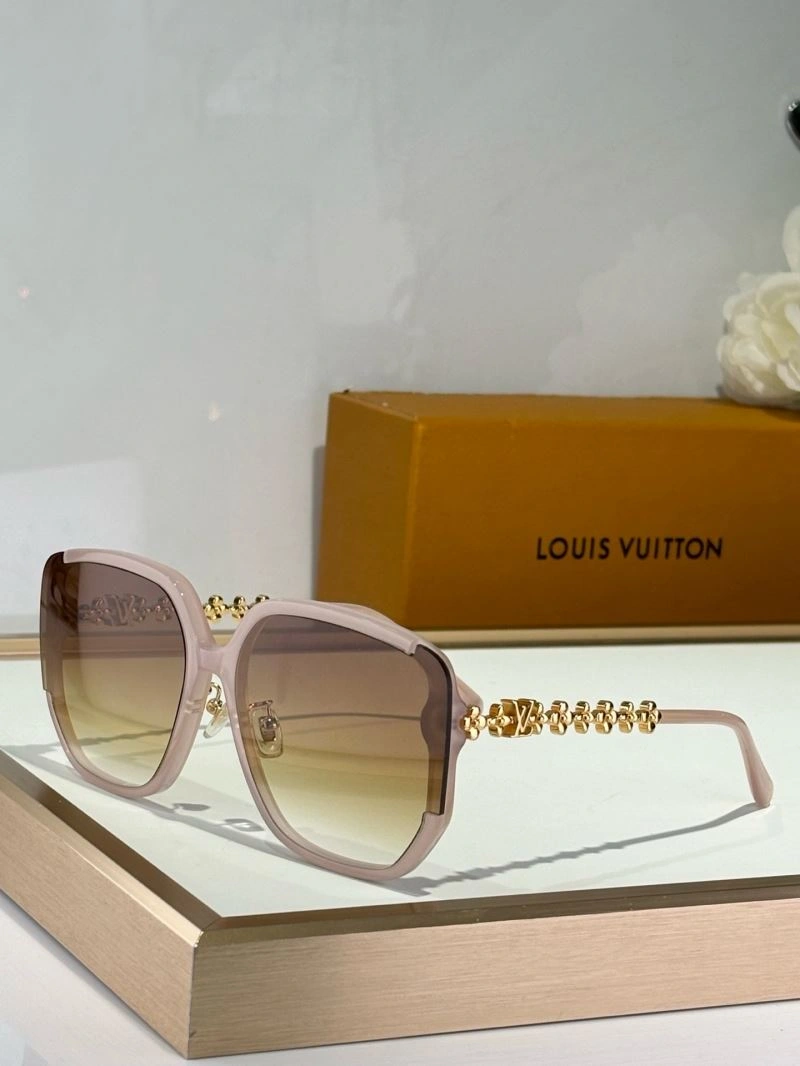 Louis Vuitton Sunglasses UrbanChic 281195