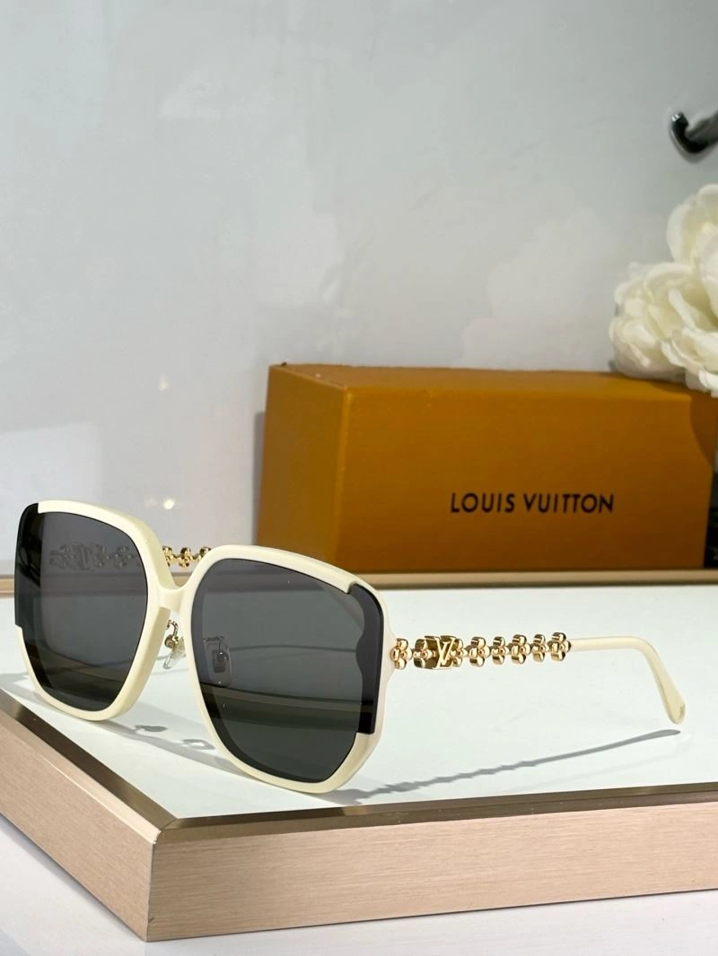 Louis Vuitton Sunglasses UrbanChic 281195