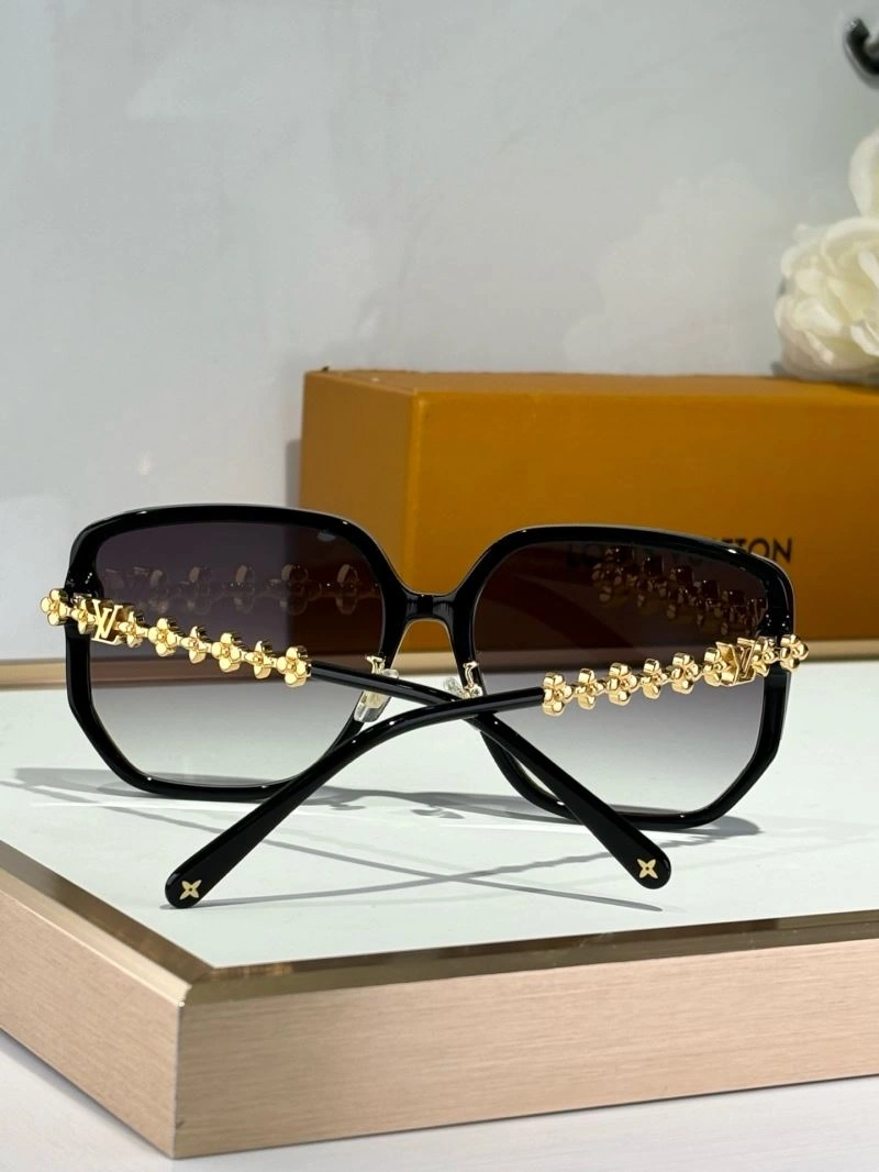 Louis Vuitton Sunglasses UrbanChic 281195