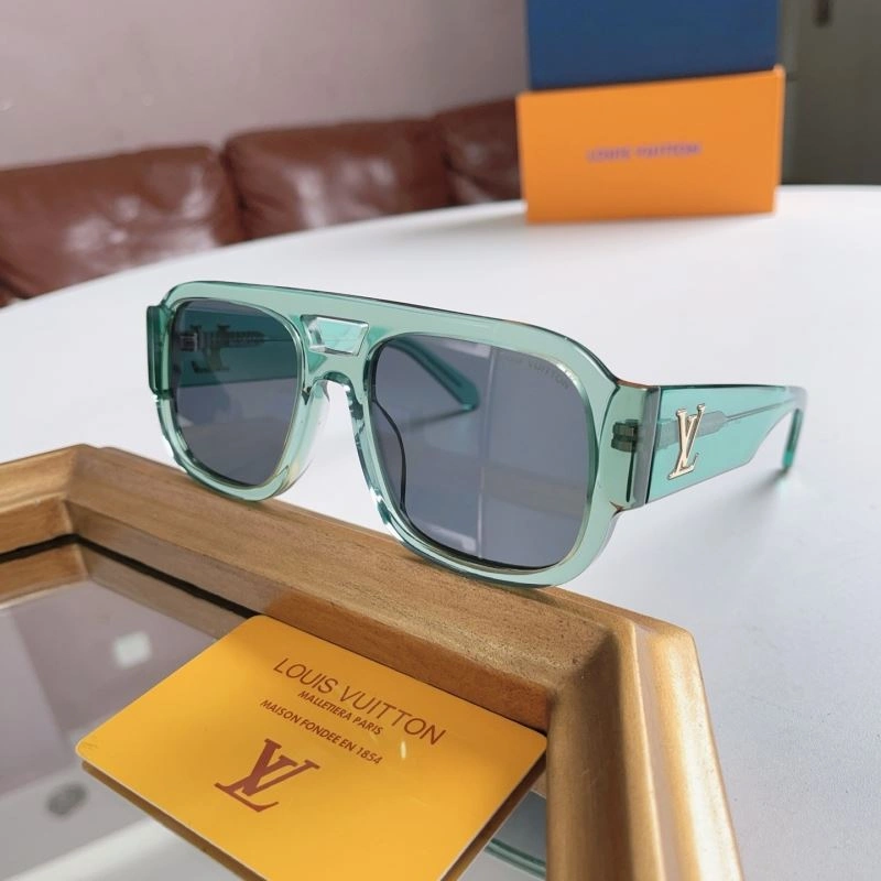 Louis Vuitton Sunglasses Versatile 281204