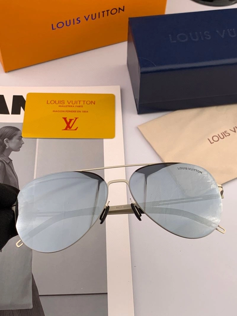 Louis Vuitton Sunglasses SmartChoice 281180