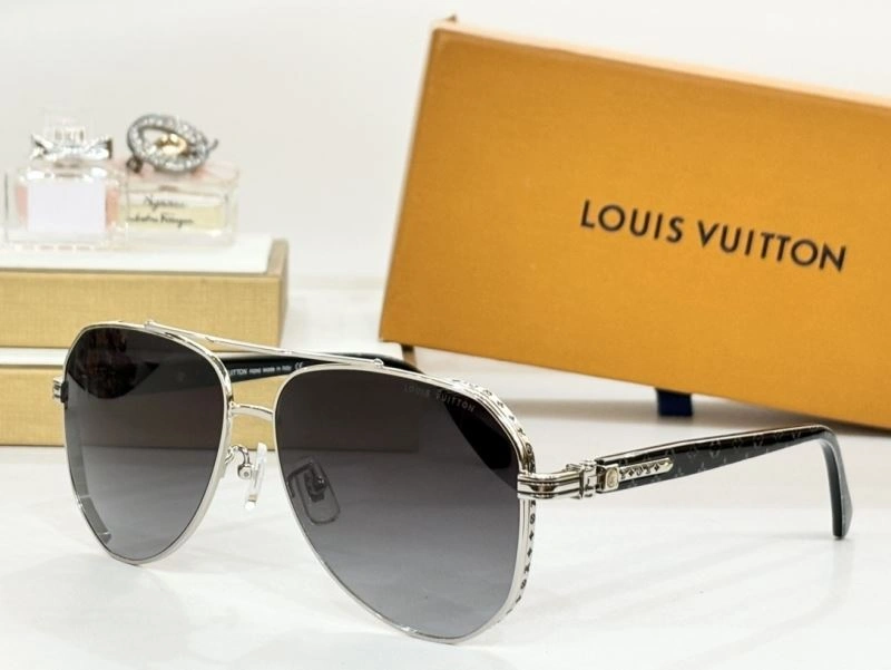 Bold Louis Vuitton Sunglasses 281211