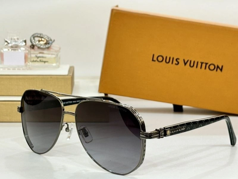 Bold Louis Vuitton Sunglasses 281211