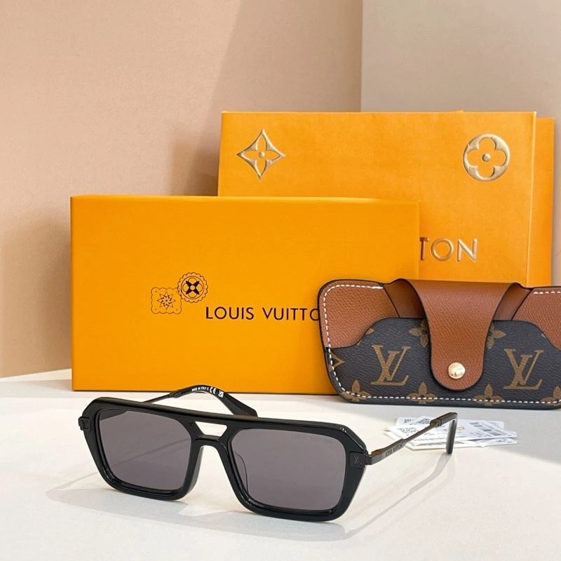 Louis Vuitton Sunglasses Bright 281178