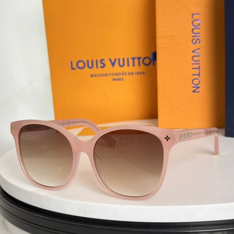 Packable Louis Vuitton Sunglasses 281177