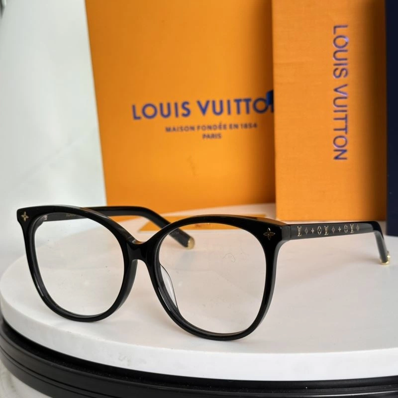 Packable Louis Vuitton Sunglasses 281177