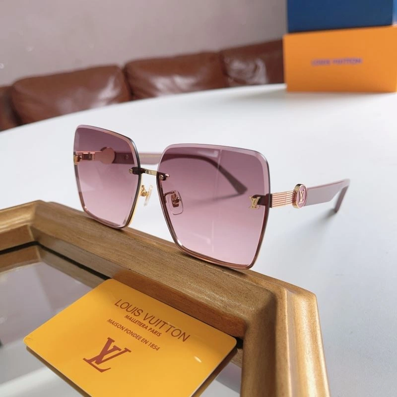 Stylish Louis Vuitton Sunglasses 281174