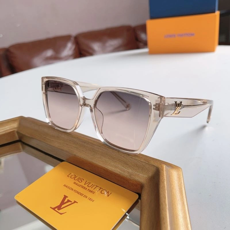 Functional Louis Vuitton Sunglasses 281144