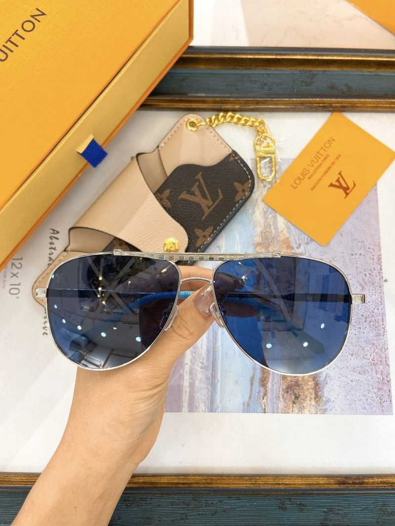 Cozy Louis Vuitton Sunglasses 281162