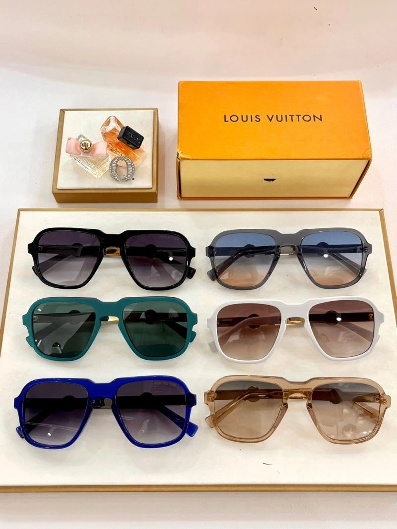 Seasonal Louis Vuitton Sunglasses 281156