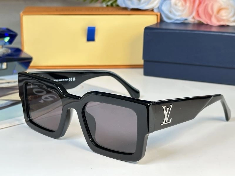 ComfortFit Louis Vuitton Sunglasses 281151