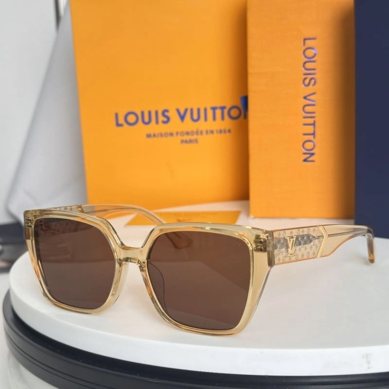 Louis Vuitton Sunglasses Attractive 281158