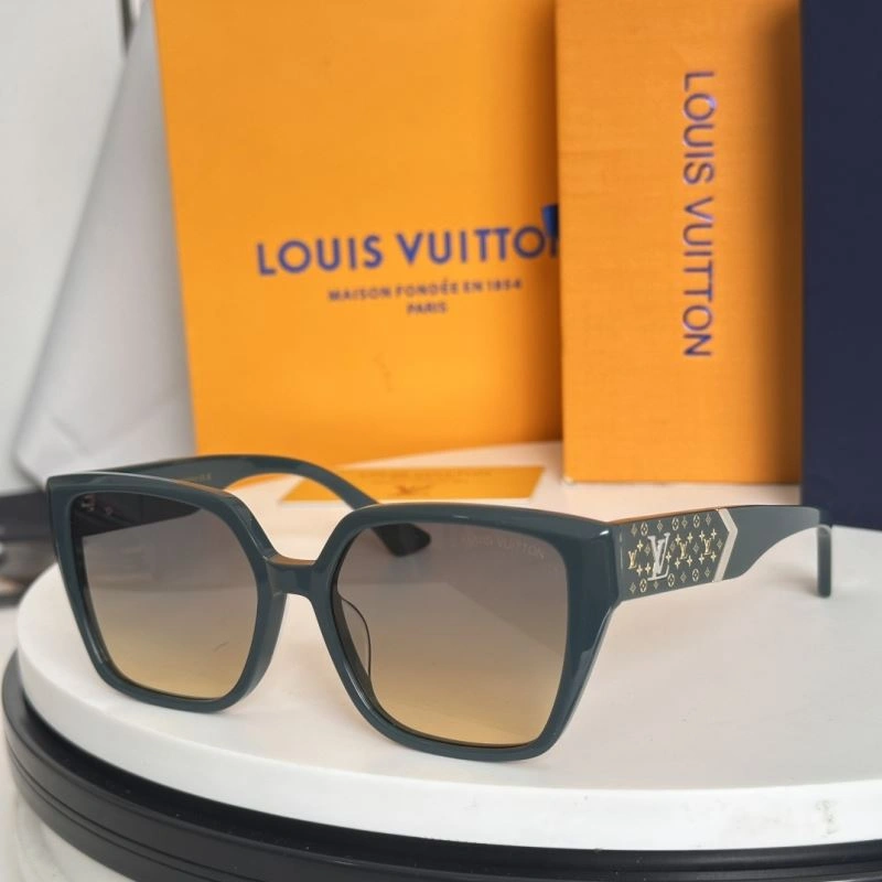 Louis Vuitton Sunglasses Attractive 281158