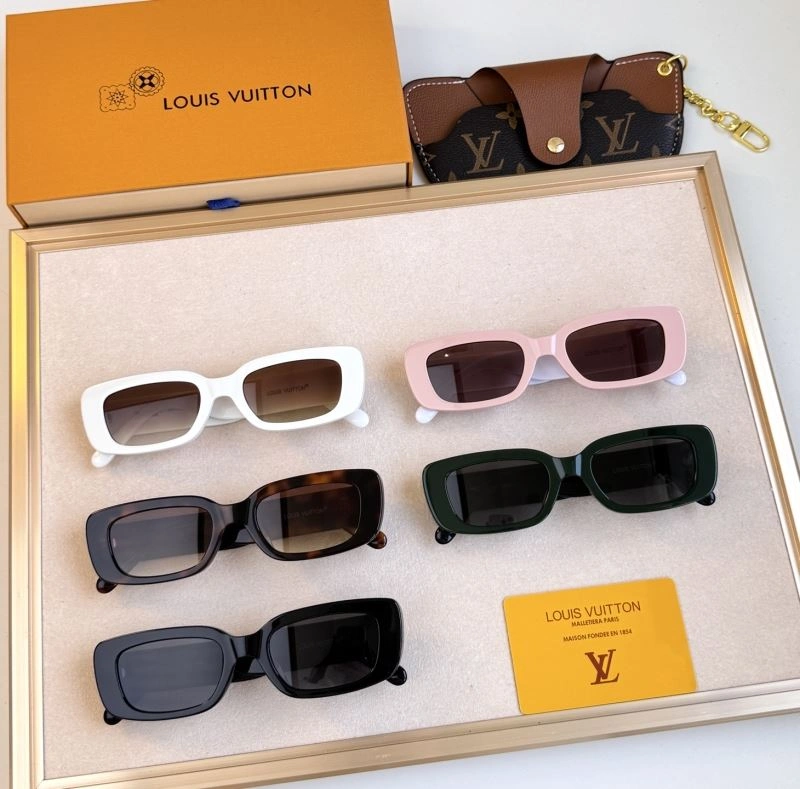 Louis Vuitton Sunglasses Trendsetting 281137