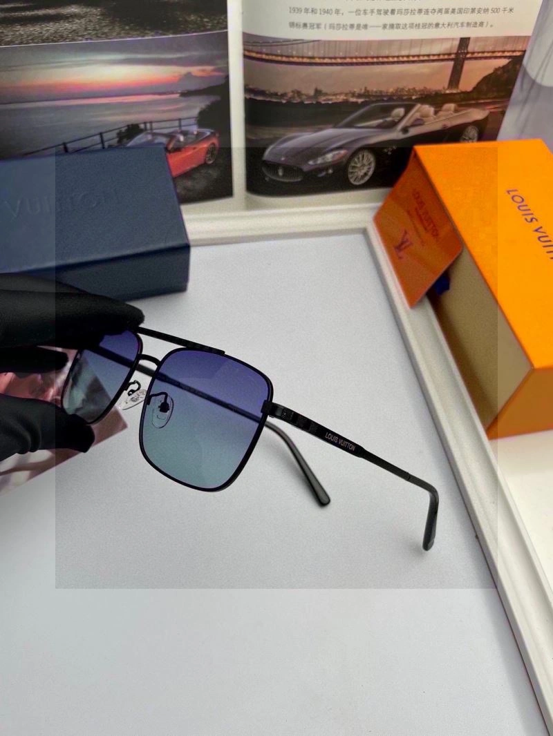Louis Vuitton Sunglasses SportInspired 281136