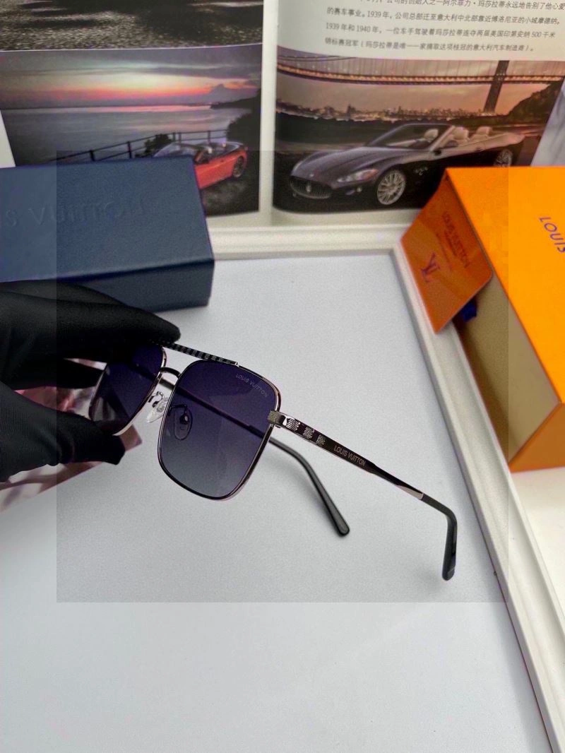 Louis Vuitton Sunglasses SportInspired 281136