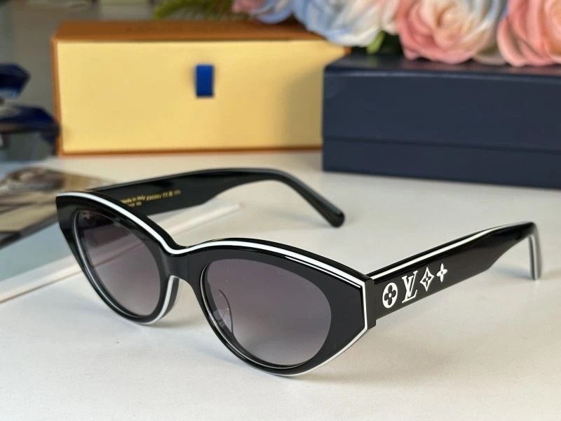 Trendy Louis Vuitton Sunglasses 281131