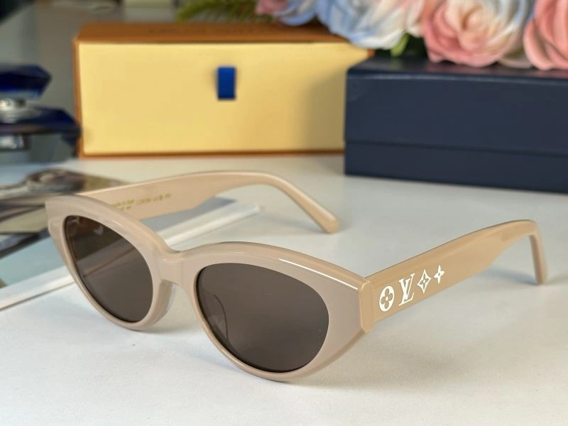Trendy Louis Vuitton Sunglasses 281131