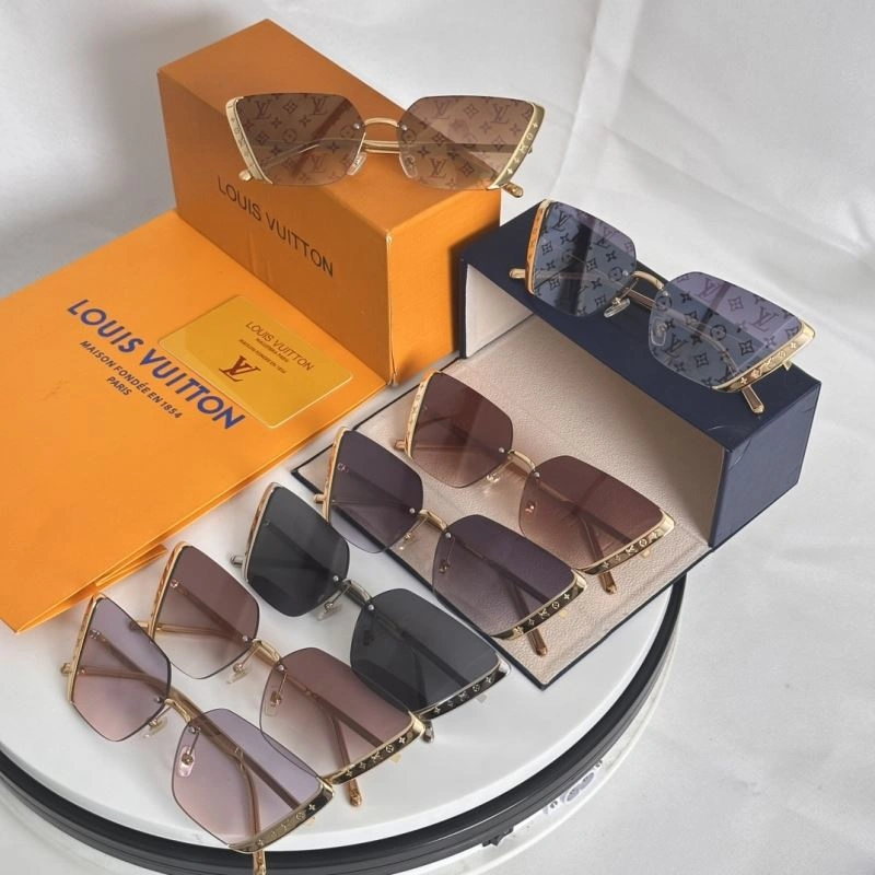 Seasonal Louis Vuitton Sunglasses 281126
